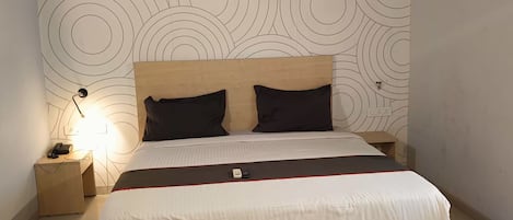 Deluxe Double Room | Free WiFi