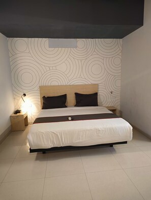 Deluxe Double Room | Free WiFi - Skyry Residency Tidel Park (Coimbatore)