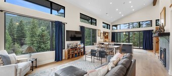 Pineview Panorama Luxe Retreat | 20 Mins 2 Boulder