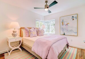 House | 5 bedrooms - Luxury 5BR House Private Studio 5mins to OU Cha (Norman)