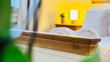 5 slaapkamers, een strijkplank/strijkijzer, wifi, beddengoed