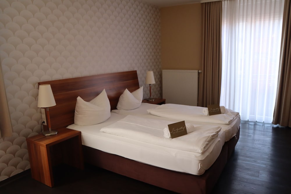 Landgasthof zum Kaffelstein by null