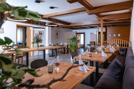 Alimentos y bebidas. Landgasthof zum Kaffelstein