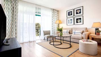Apartamento (2 Bedrooms) | Zona de estar