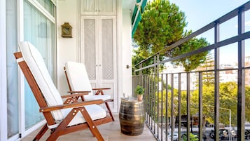 Apartamento (2 Bedrooms) | Terraza o patio