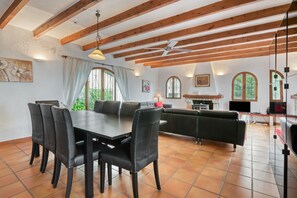 Dining - Villa 'Casa Ann - Family Rentals' with Sea View, Private Pool and Wi-Fi (Jávea)