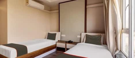 Desk, free WiFi, bed sheets