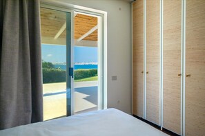 6 bedrooms, in-room safe, desk, iron/ironing board - CASA MADDALENA LUXURY APARTMENT (Sicilia)
