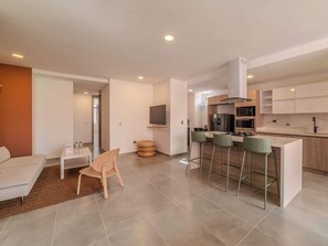 Télévision, espaces bureaux