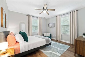 1 bedroom, iron/ironing board, free WiFi, bed sheets