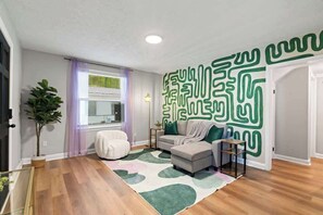 Smart TV, offices