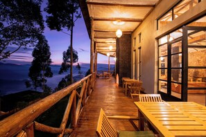 Exterior - Kaara Gorilla Mountain Lodge (Bugambira)