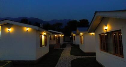 Saanjh Cottages