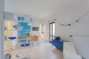 Apartment (1 Bedroom) | Living area - Lavarell House - Best Lake View by Rent all Como (Nesso)