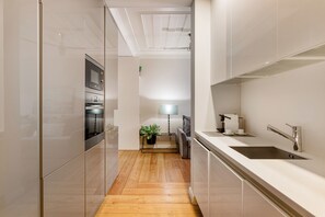 Private kitchen - Trendy Chiado Flat (Lisbon)