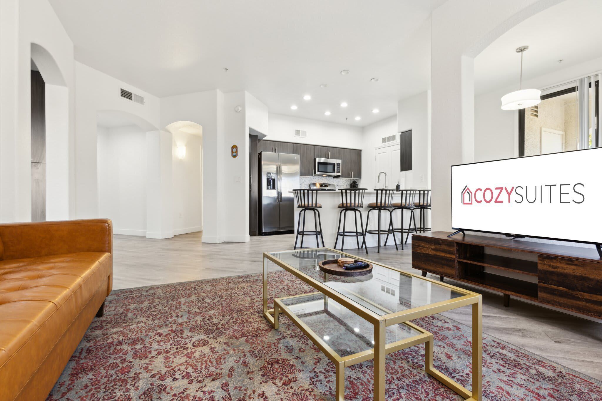 Een televisie en een kantoor