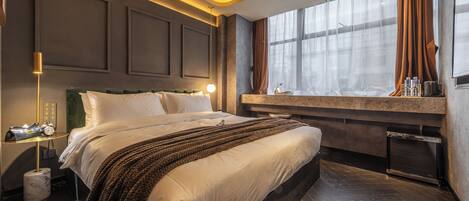 Business Single Room | Free WiFi