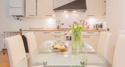 Volta Apartment by Rent all Como