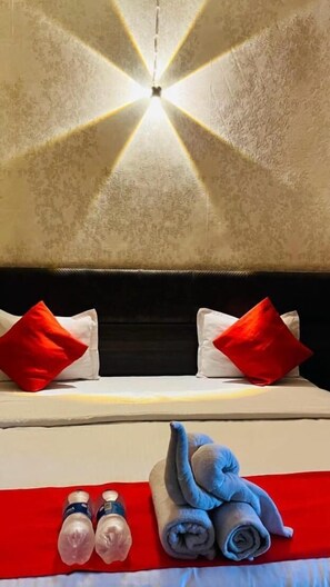 Camas extra, wifi gratis y ropa de cama 