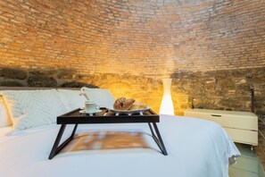 公寓 (1 Bedroom) | 1 間臥室、筆電工作空間、熨斗/熨衣板、床單