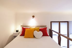 Standard Studio | Iron/ironing board, free WiFi, bed sheets - notaMi - UP&DOWN Monte Nero (Milan)