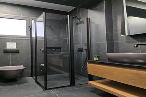 Luxury Apartment, Sea View | Bathroom - Phaedrus Living Paphos Noir Residence (Paphos)