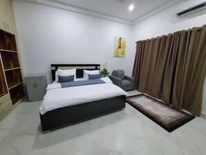 Economy Apartment, Balcony, City View