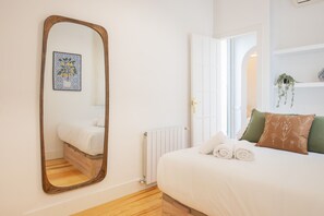 1 camera, ferro/asse da stiro, Wi-Fi gratuito