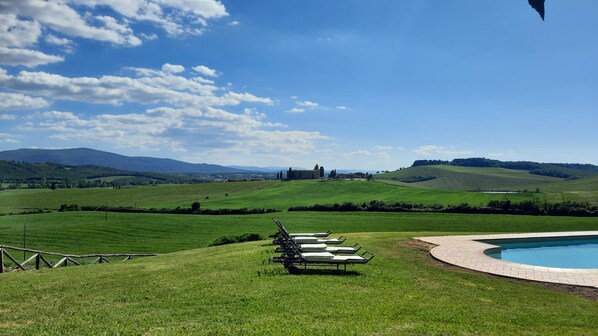 Villa | 9 Schlafzimmer