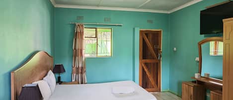 Caja de seguridad en la habitación, escritorio y wifi gratis