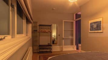2 habitaciones, tabla de planchar con plancha y wifi gratis