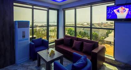 Golden Grand Royale Hotel