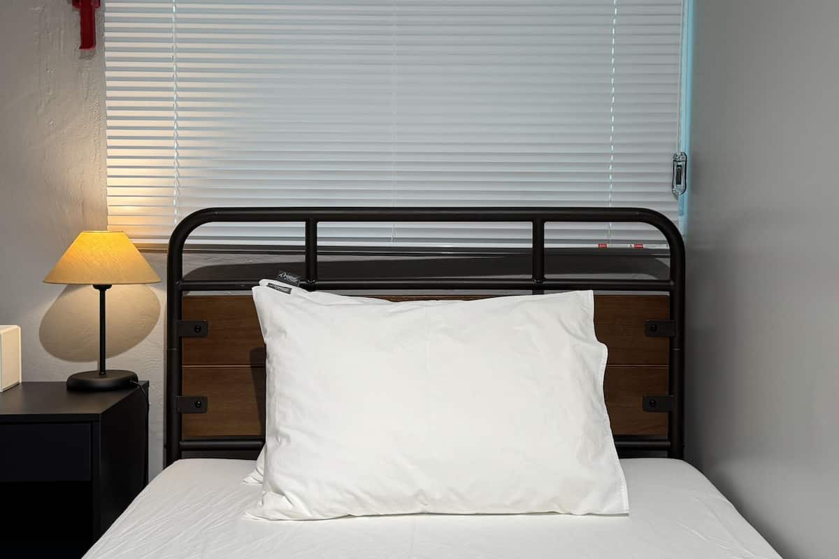 Single Room | Tende oscuranti, ferro/asse da stiro, Wi-Fi gratuito