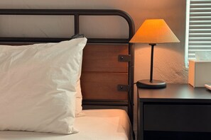 Single Room | 遮光窗帘、隔音、熨斗/熨板、免费 WiFi