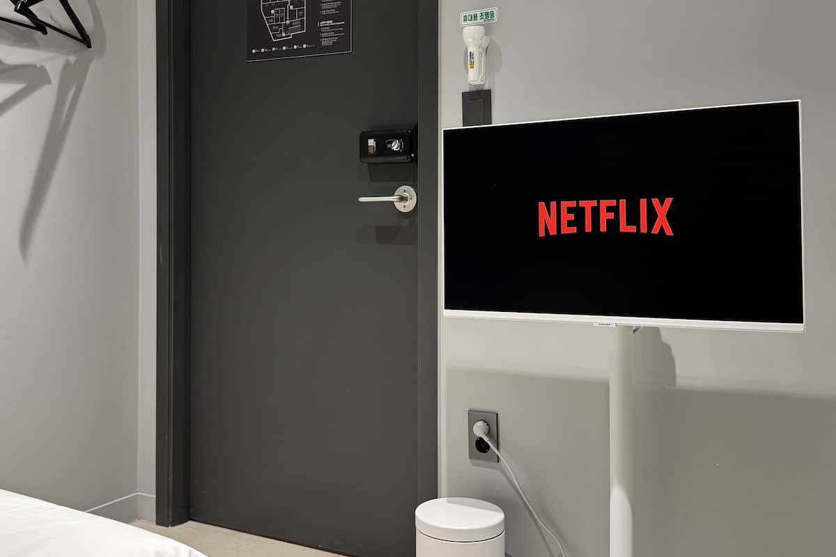 Triple Room | Tende oscuranti, ferro/asse da stiro, Wi-Fi gratuito