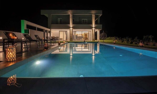 Piscine extérieure