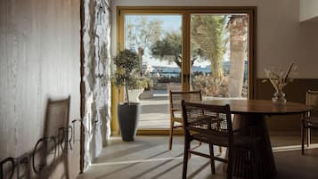 Petit déjeuner continental compris tous les jours