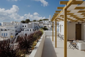 Exterior - Portiani Suites (Milos)