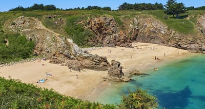4-Person Pavilion in Private Park at Jard-sur-Mer