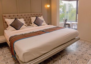 Superior Room | Memory foam beds, in-room safe, blackout drapes, iron/ironing board