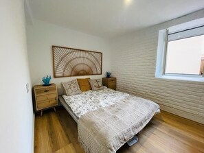 2 soverom, reiseseng for barn, wi-fi og sengetøy