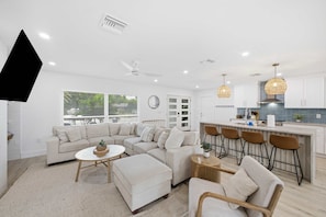 Smart TV, fireplace, offices
