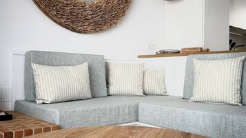 TV connectée, cheminée, imprimantes