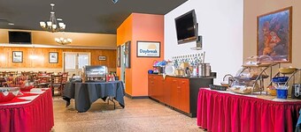 Norwood Inn and Suites Lacrosse - Standard 1 King Bed Non Smoking