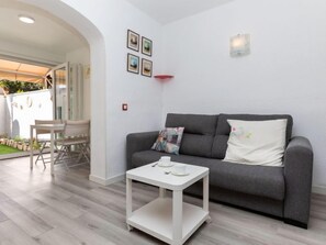 Villa, 3 habitaciones, Terraza | Área de sala de estar