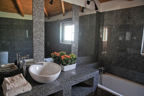 Quinta de Sta Teresinha, vacation home for Nature Lovers! Relax!