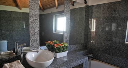 Quinta de Sta Teresinha, vacation home for Nature Lovers! Relax!
