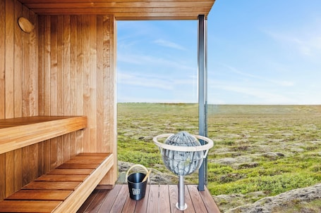 Terrace/patio. Heathland Lodge