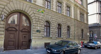 St King 11. Studio Apartments