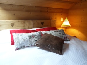 1 bedroom, blackout drapes, soundproofing, iron/ironing board